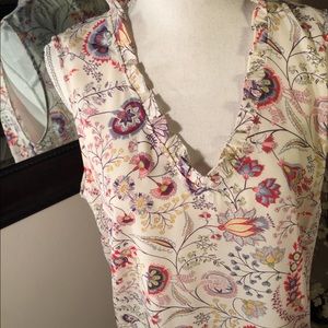 NWOT Light & Airy Flowy Tank Blouse Love❤️